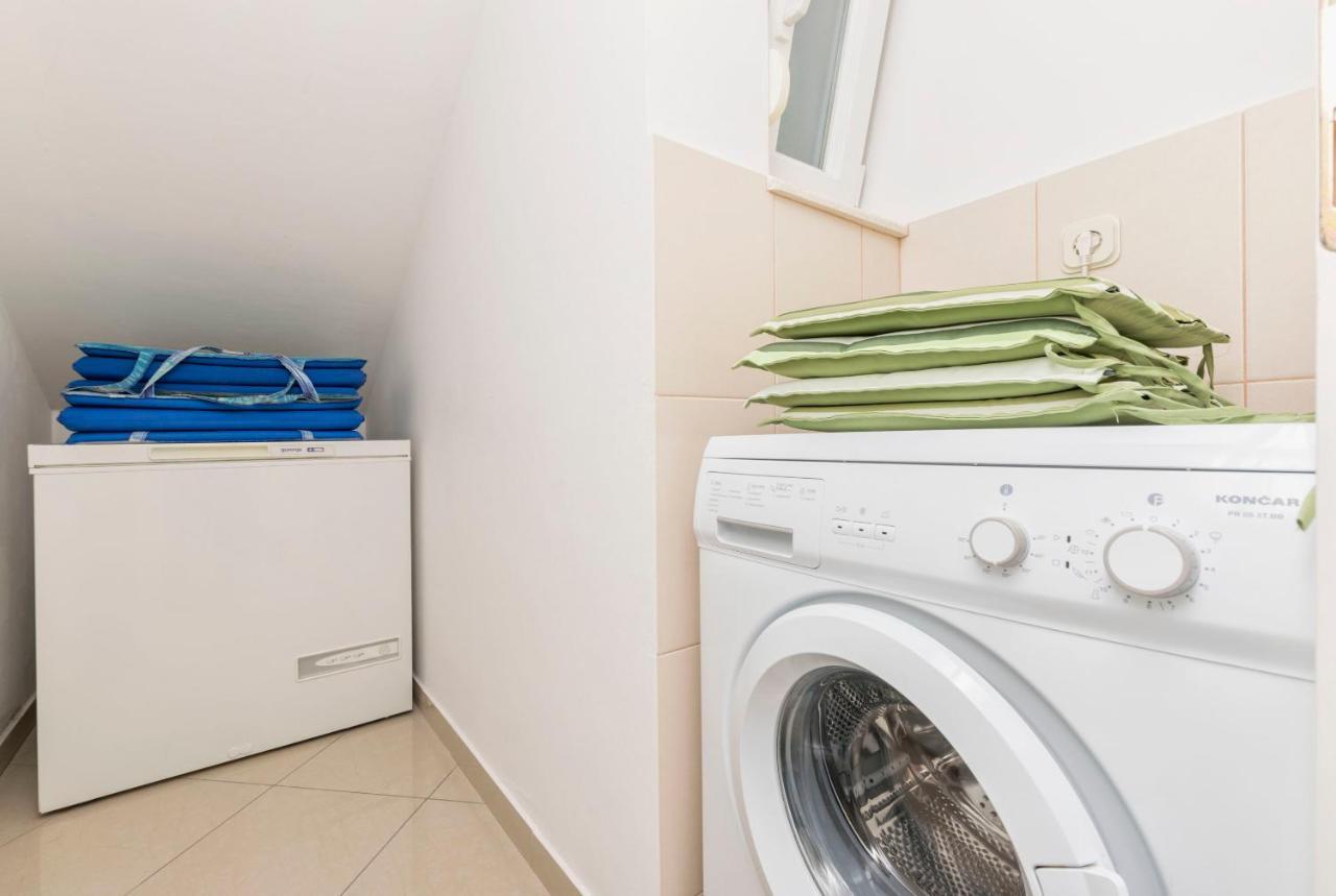 Apartments Maja Trogir Eksteriør bilde
